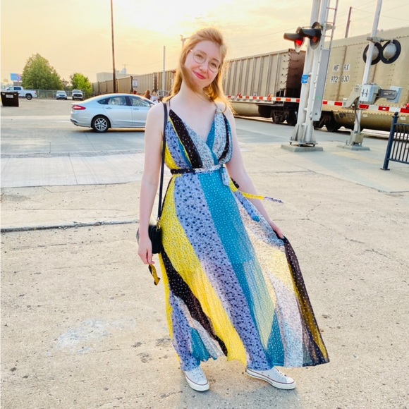 Flowy Patterned Boho Dress! - Picture 1 of 3